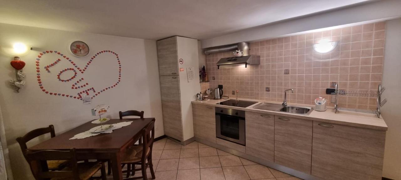 شقة Monolocale In Via Pedonale سانت فينسنت المظهر الخارجي الصورة